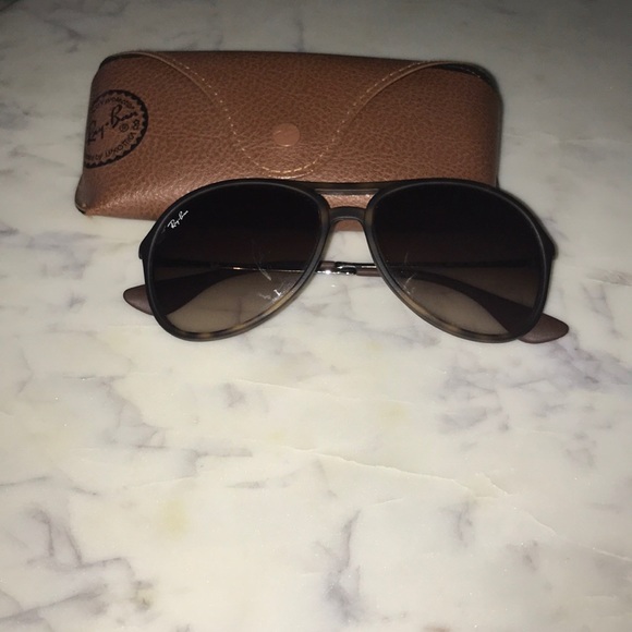 Ray-Ban Accessories - Alex Ray Ban authentic